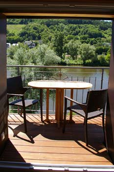 Ferienwohnung direkt an der Mosel gelegen mit Dachbalkon Ferienwohnungen in herrlicher Mosellage